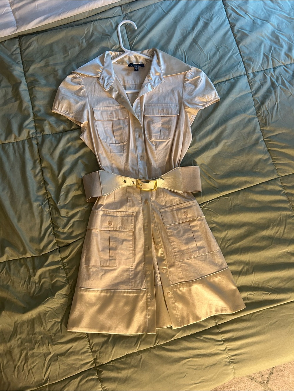 bebe Cream Short-Sleeve Shirt Dress with Wide Belt